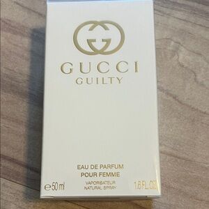 Gucci Guilty Eau de Parfum in Gold and White